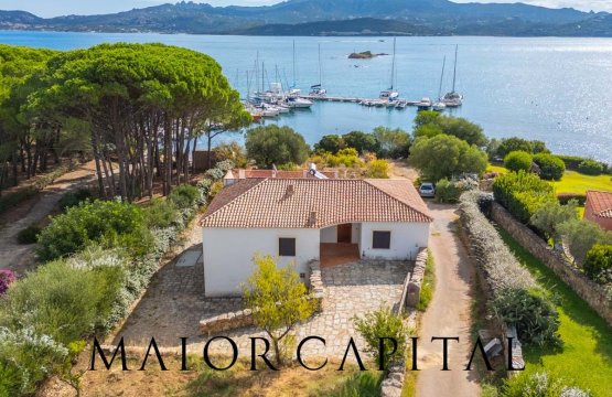 Zu verkaufen Villa Meer Cannigione Sardegna