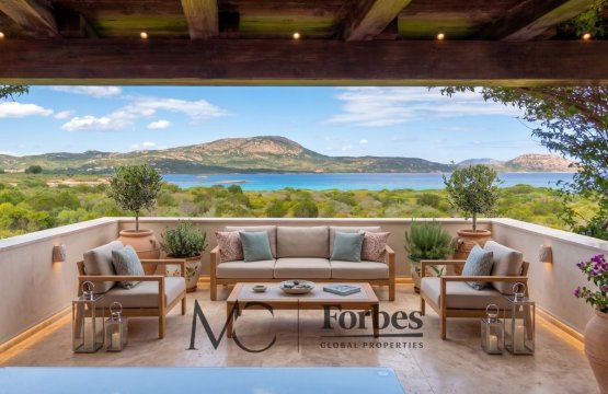 For sale Villa Sea Loiri Porto San Paolo Sardegna